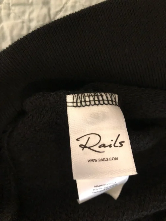 Rails Ramona Star embroidered sweatshirt. Size small. - Picture 6 of 11